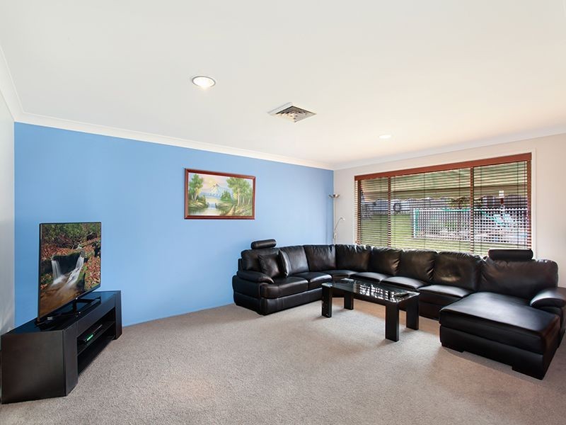 11 Eagles Nest Close, Belmont North NSW 2280