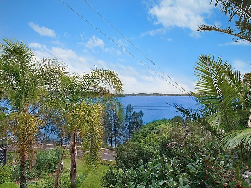 56 Bareki Road, Eleebana NSW 2282