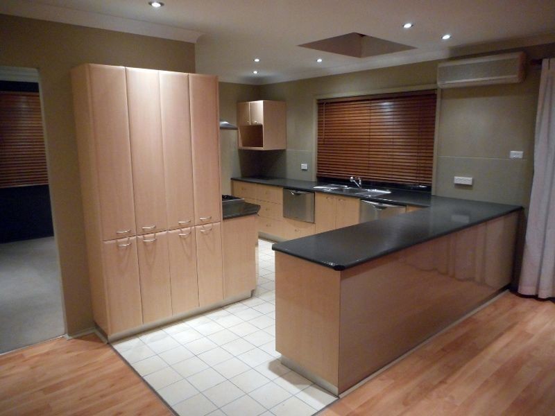 4 Pendeen Close, Belmont North NSW 2280