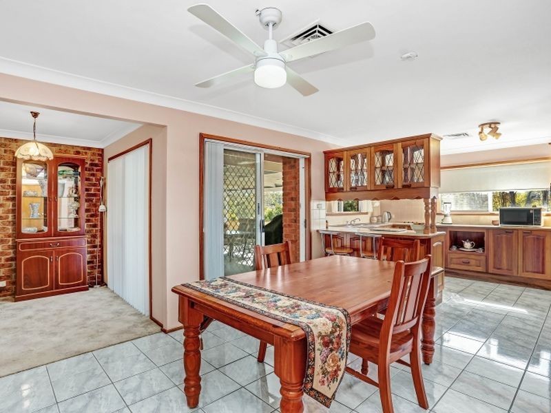 24 Auklet Road, Mount Hutton NSW 2290