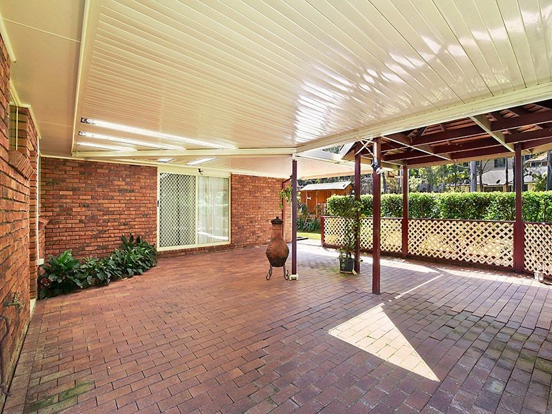 4 Genoa Close, Belmont NSW 2280