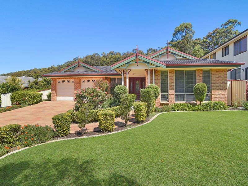 75 Green Point Drive, Belmont NSW 2280