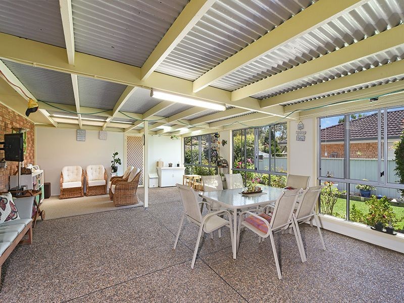 24 Woodoak Close, Tingira Heights NSW 2290