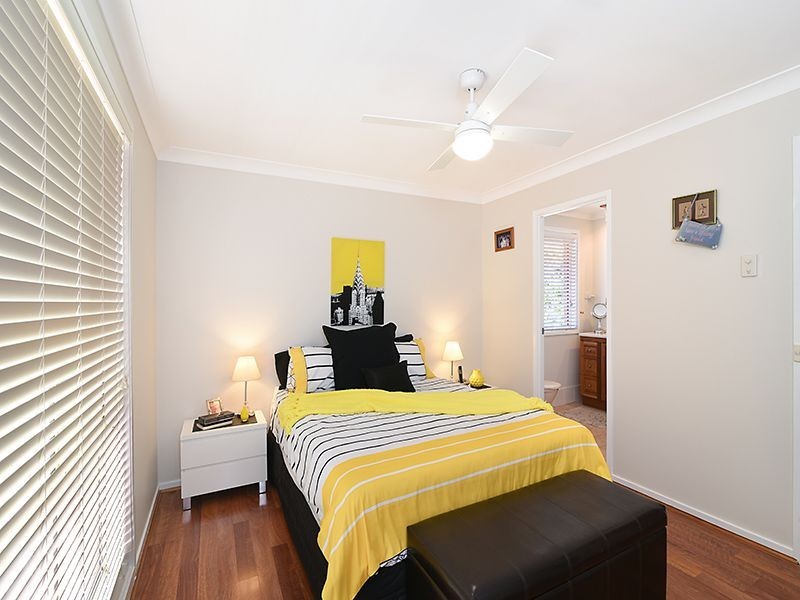 24 Woodoak Close, Tingira Heights NSW 2290