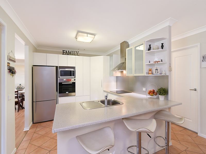 24 Woodoak Close, Tingira Heights NSW 2290