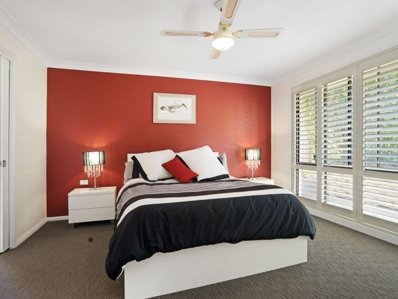 12 Whipbird Way, Belmont NSW 2280