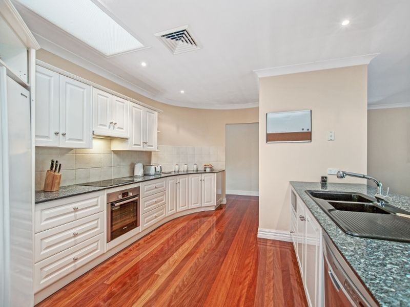 21 Roma Road, Valentine NSW 2280