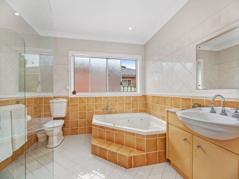 21 Roma Road, Valentine NSW 2280
