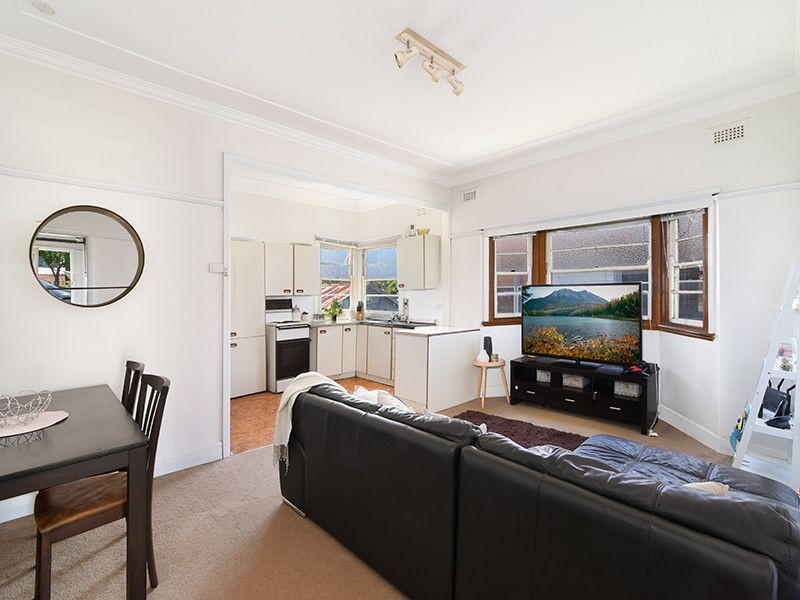 121 The Boulevarde, Toronto NSW 2283