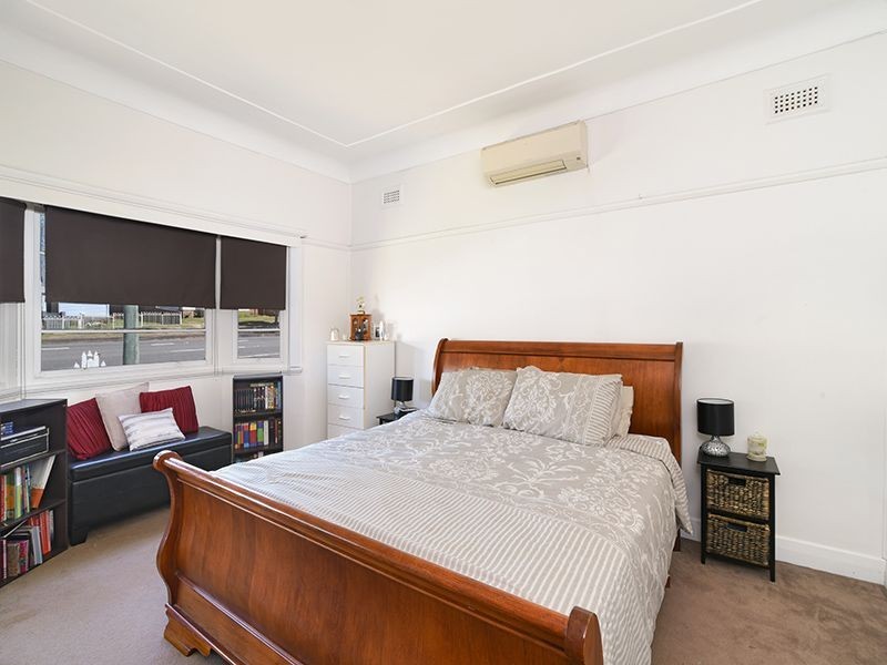 121 The Boulevarde, Toronto NSW 2283