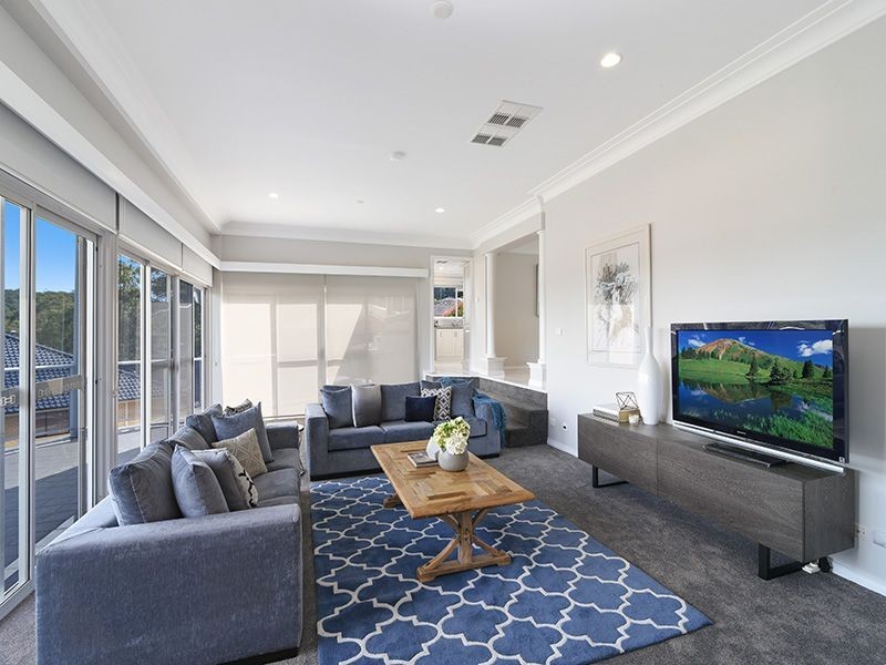 2 Majella Close, Eleebana NSW 2282