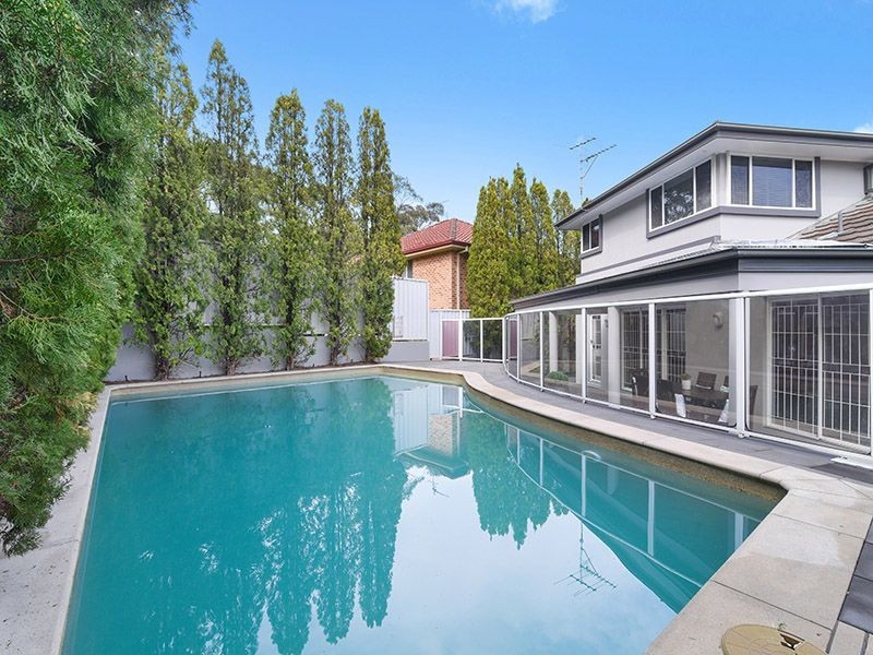 2 Majella Close, Eleebana NSW 2282