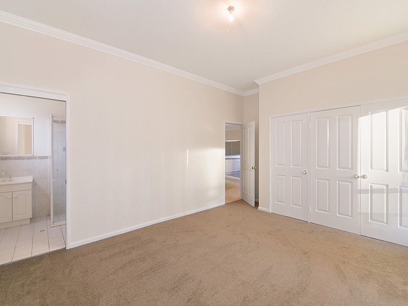 13 Dulungra Avenue, Belmont North NSW 2280