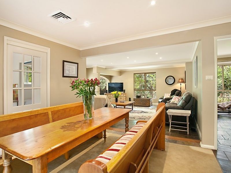 24 Wollundry Close, Eleebana NSW 2282