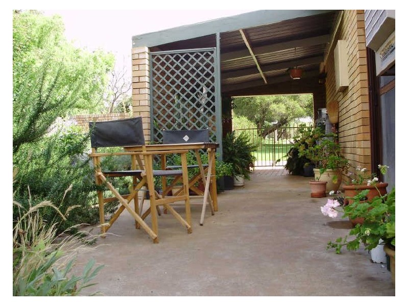 10 Gallen Ave, Gunnedah NSW 2380