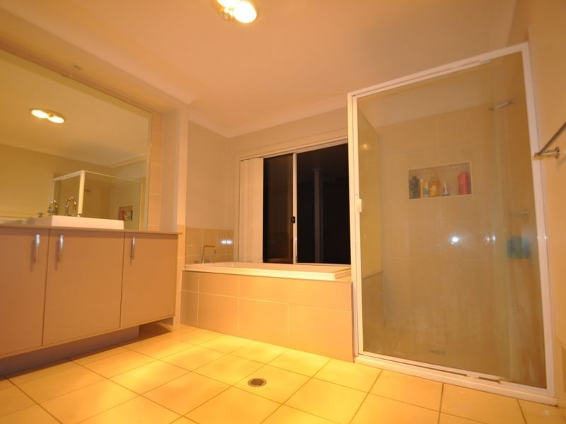 8 Tallowood Drive, Gunnedah NSW 2380