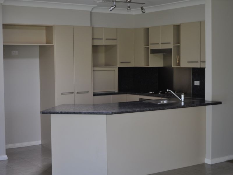 6 WATTLE STREET, Gunnedah NSW 2380