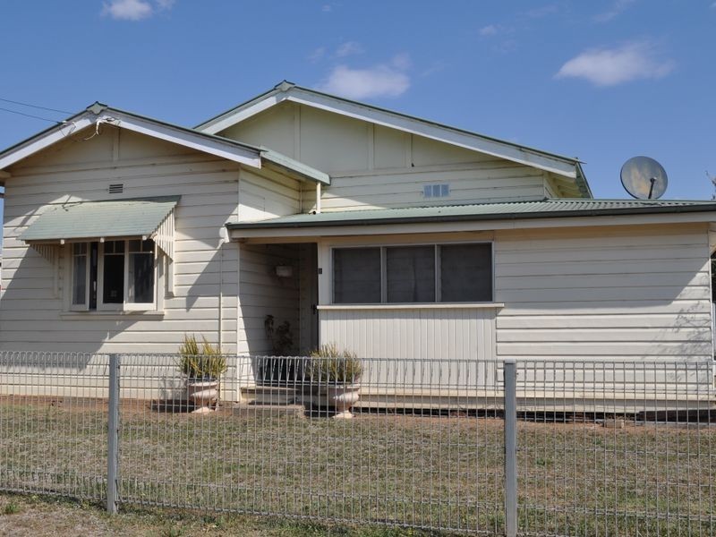 3 Warrabungle Street, Gunnedah NSW 2380