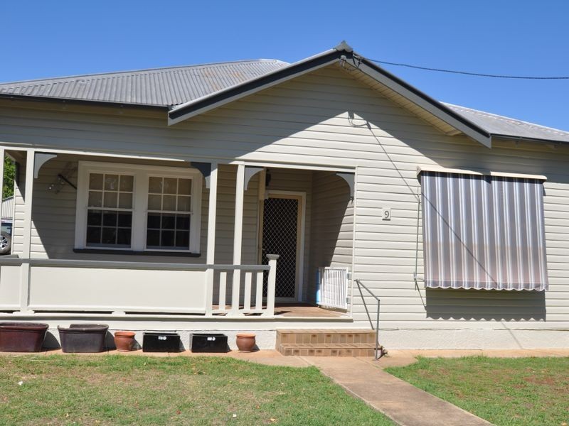 9 Eighth Division Memorial Ave, Gunnedah NSW 2380