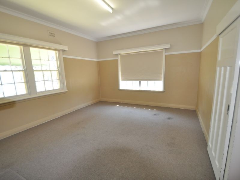 9 Eighth Division Memorial Ave, Gunnedah NSW 2380