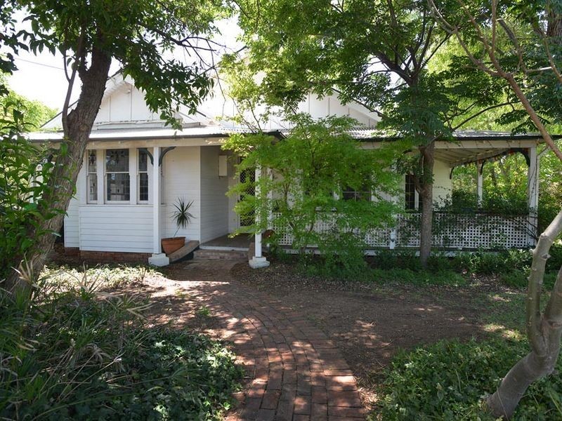 74 Beulah Street, Gunnedah NSW 2380