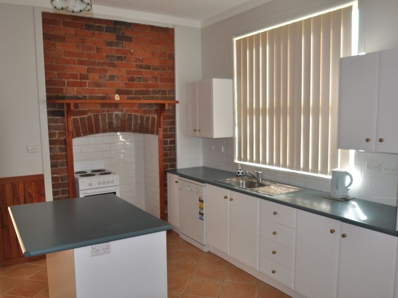50 Donaldson Street, Curlewis NSW 2381
