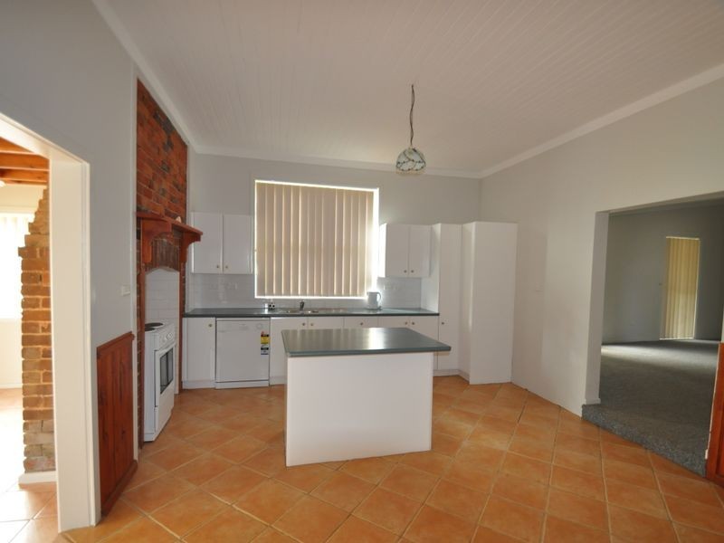 50 Donaldson Street, Curlewis NSW 2381