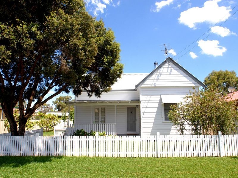 3 Henry Street, Curlewis NSW 2381