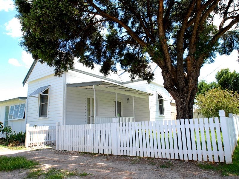 3 Henry Street, Curlewis NSW 2381