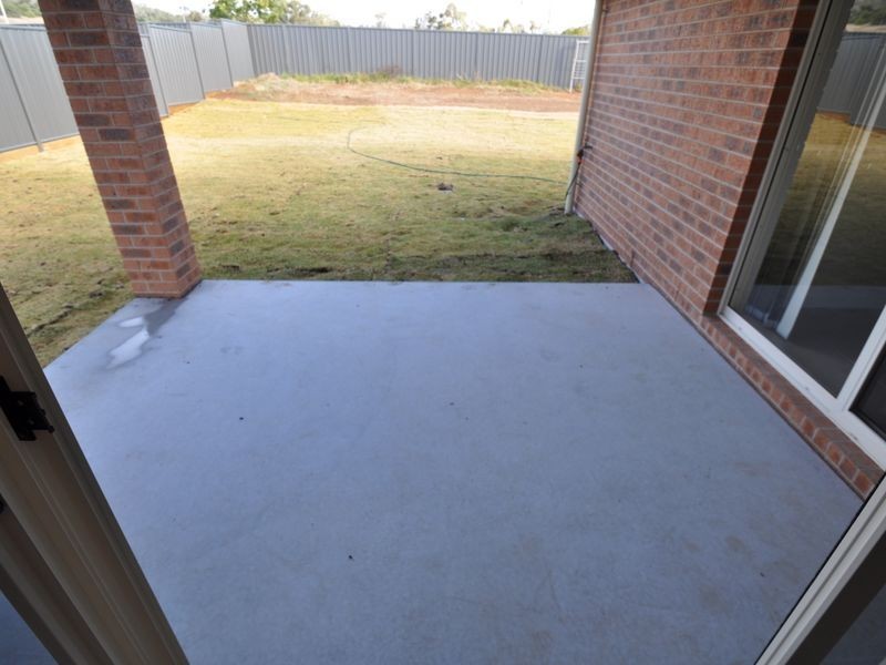 11 TALLOWWOOD DRIVE, Gunnedah NSW 2380