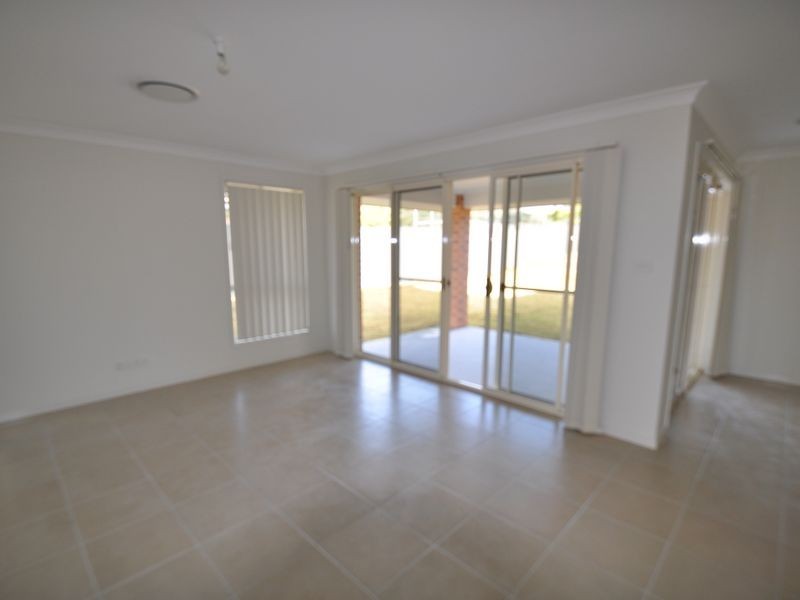 11 TALLOWWOOD DRIVE, Gunnedah NSW 2380