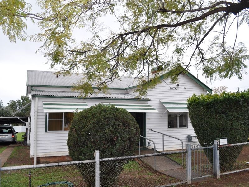 208 Bloomfield Street, Gunnedah NSW 2380