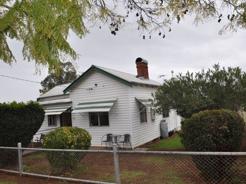 208 Bloomfield Street, Gunnedah NSW 2380