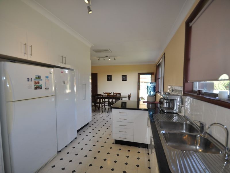 5 Palmer Crescent, Gunnedah NSW 2380