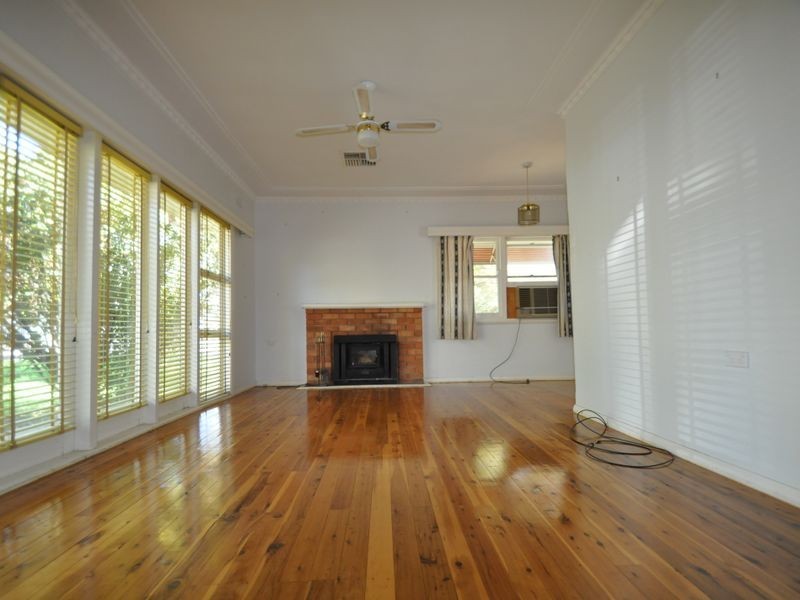 12 Wilga Street, Gunnedah NSW 2380
