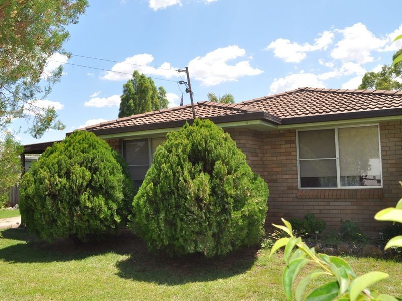 68 Pine St, Curlewis NSW 2381