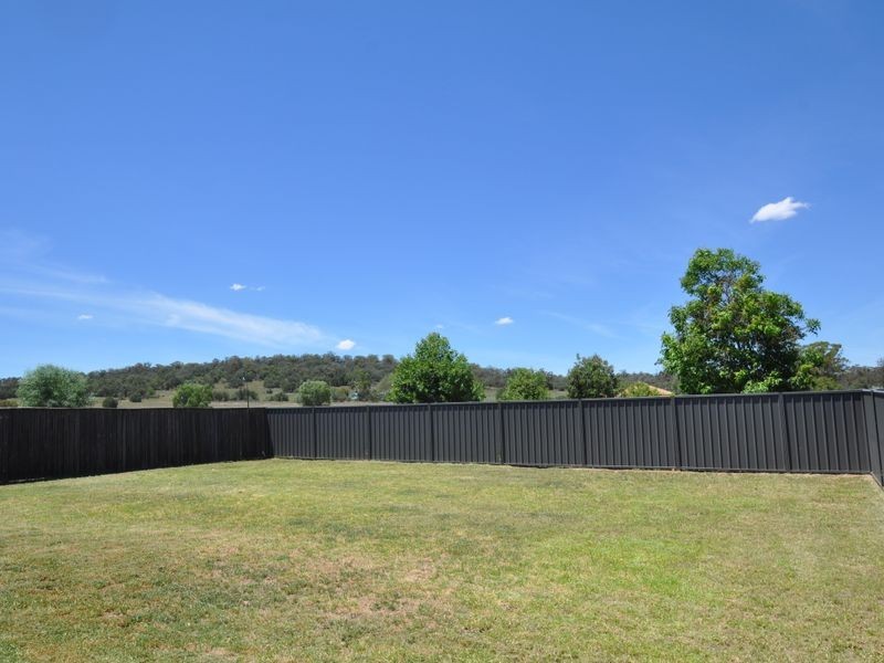 19 TALLOWWOOD DRIVE, Gunnedah NSW 2380
