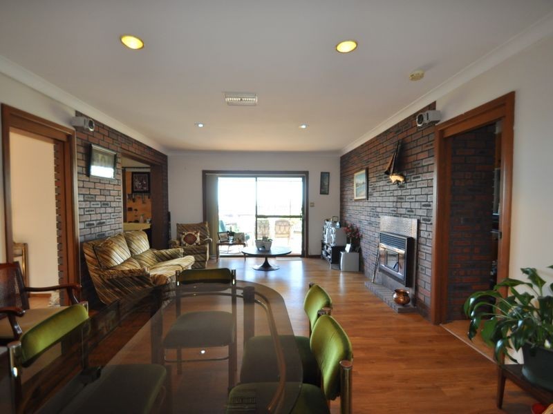 24 Goodwin Road, Gunnedah NSW 2380