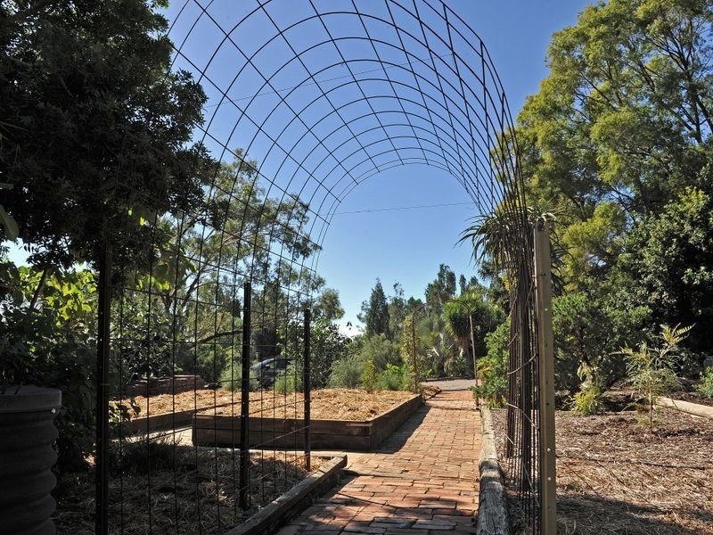 22 Ross Road, Gunnedah NSW 2380