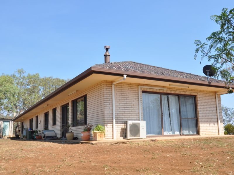 “Outlook” Kamilaroi Road, Gunnedah NSW 2380