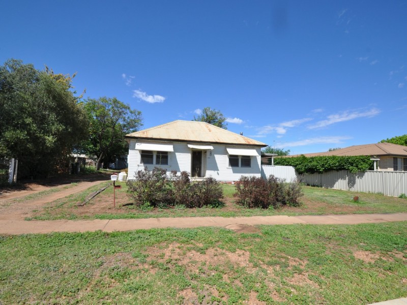 203 Bloomfield St, Gunnedah NSW 2380