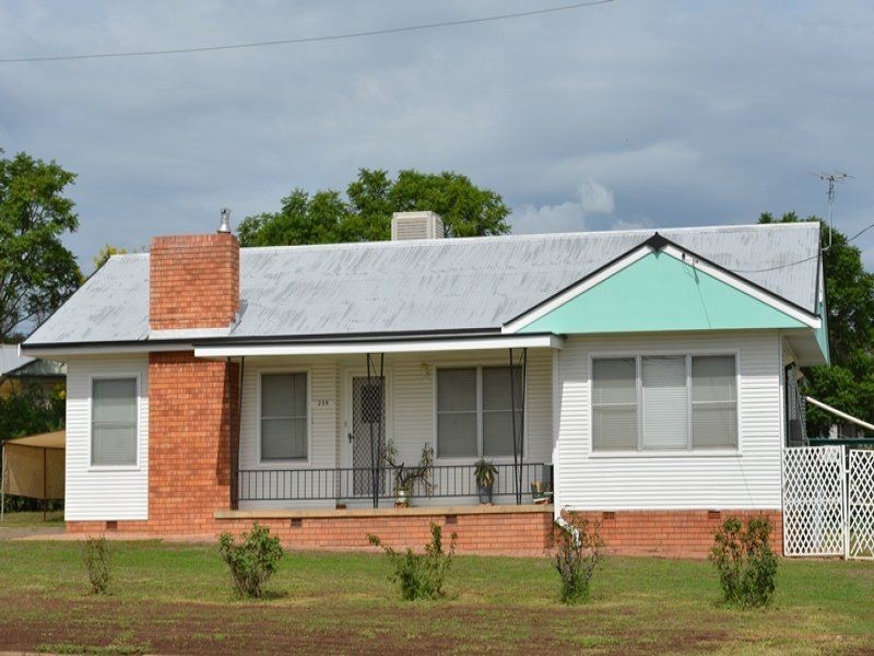 237 – 239 Bloomfield Street, Gunnedah NSW 2380