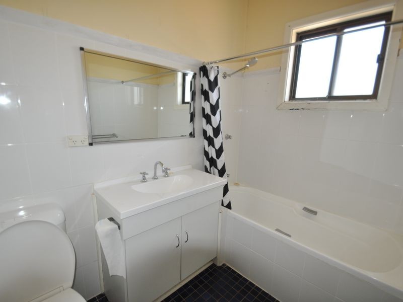 107 Bloomfield St, Gunnedah NSW 2380