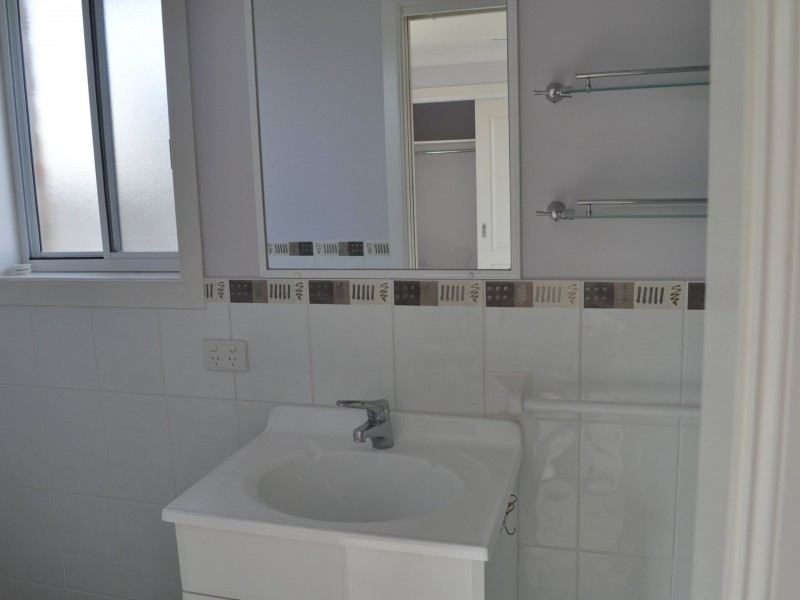 Unit 2/27 Kamilaroi Road, Gunnedah NSW 2380