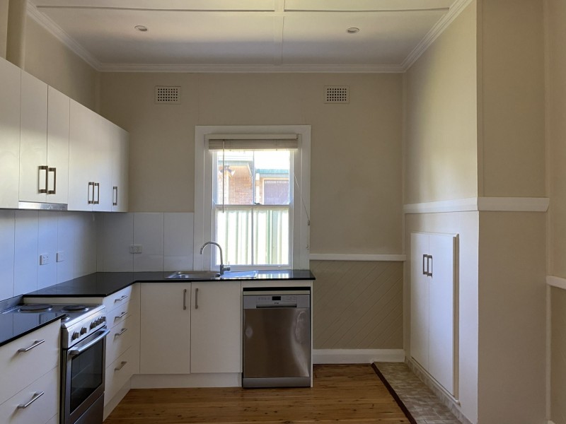 11 Eighth Division Memorial Ave, Gunnedah NSW 2380