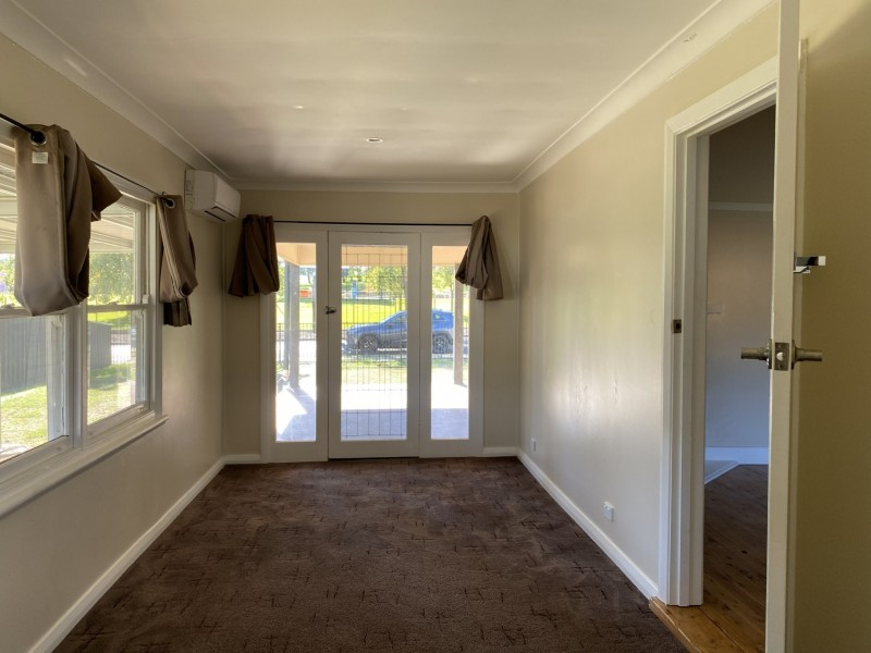 11 Eighth Division Memorial Ave, Gunnedah NSW 2380