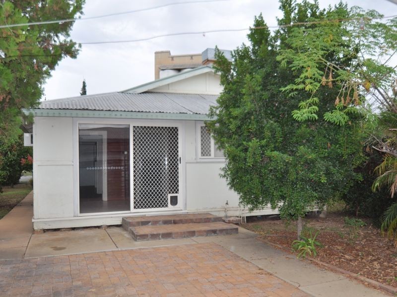 2 Barber Street, Gunnedah NSW 2380