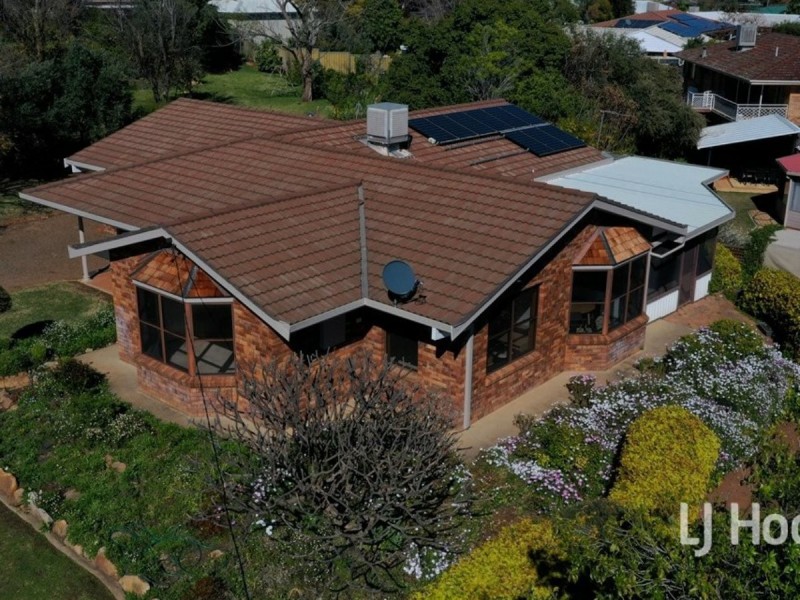2 Tweedie Avenue, Gunnedah NSW 2380