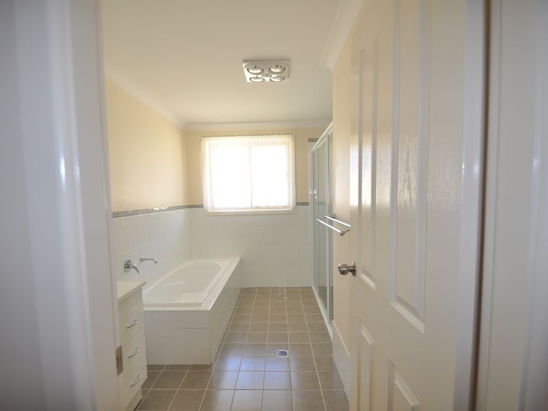 7 Waratah Close, Gunnedah NSW 2380