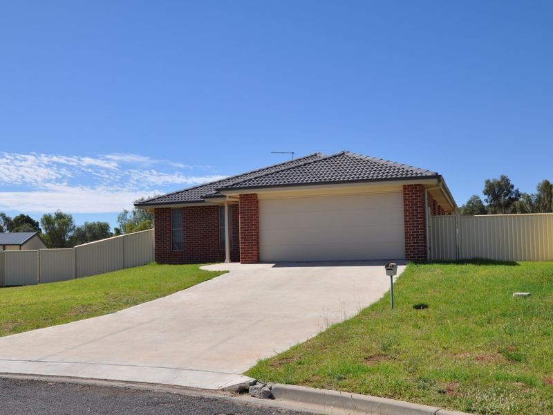 7 Waratah Close, Gunnedah NSW 2380